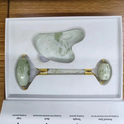 2023 Modelos Mais Novos Yin Yang Gua Sha Set 100% Roller de Jade Natural para Cuidados Faciais da Pele